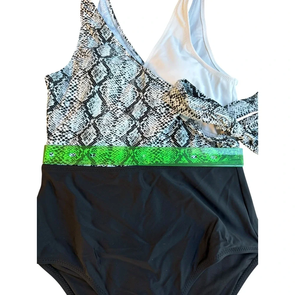 Cupshe‎ Womens Snakeskin Print Colorblock Wrap One Piece Swimsuit Tie Waist